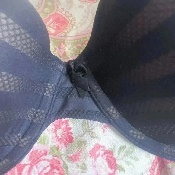 NWOT Maidenform Black Striped T Shirt Bra 34D - Picture 2 of 5
